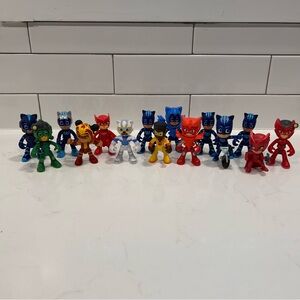 PJ Masks Toys 15 Pieces Action Figures CatBoy Underwater Heroes Dragon Girl